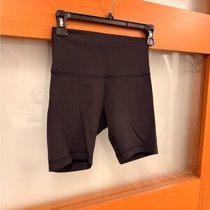 lululemon Wonder Under Bike Shorts